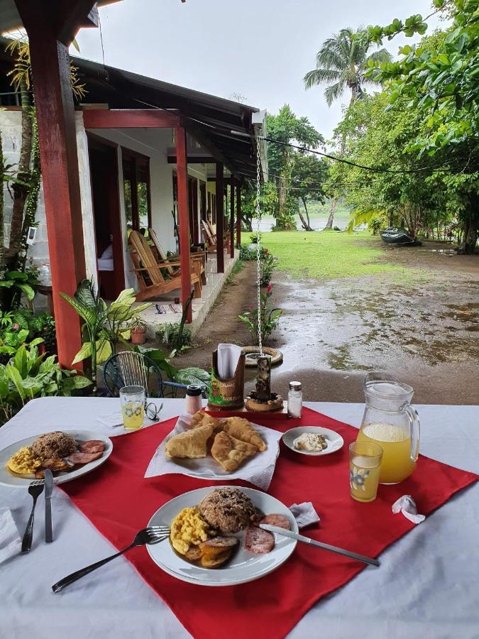 Cabanas Daneysha Tortuguero Eksteriør billede